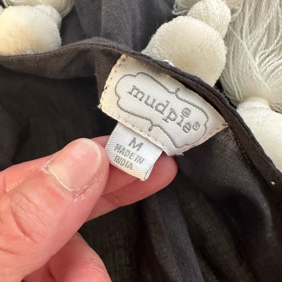 Super cute beach swim Pom Pom cover up wrap - Picture 4 of 4